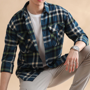 Sexy Clutches: How to Buy & Wear a Designer Clutch Bag